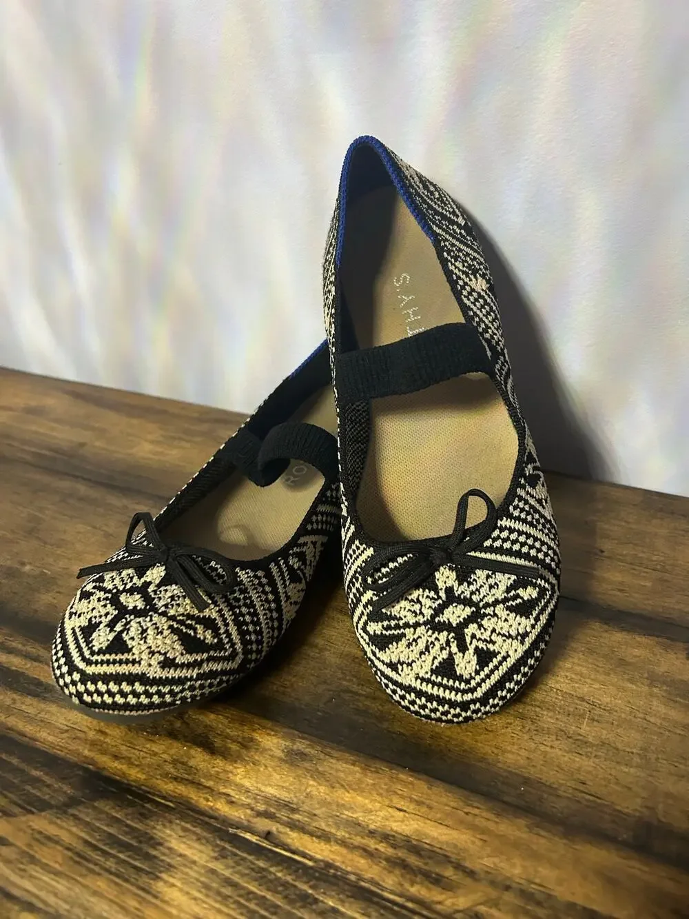 Rothy's Kids Sz 4 Bow Mary Jane Black & Cream Mosaic Pattern Back to School